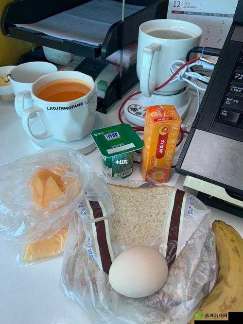 每天早上上陈总办公室吃早餐：温馨日常