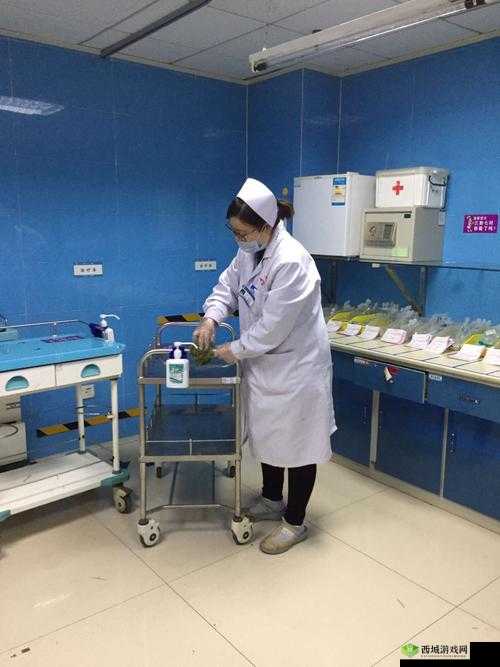 小扫货水能么多叫出来骨科：骨科医生的日常工作