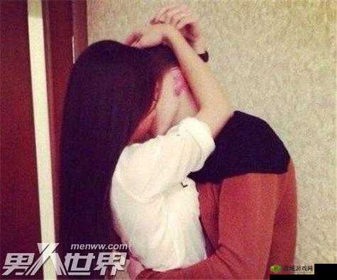 如果男人亲你花园是爱你吗？这种行为正常吗