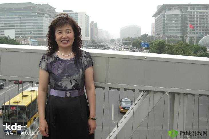 日本熟妇毛耸耸 xXxXxX：探究熟龄女性的魅力与风情