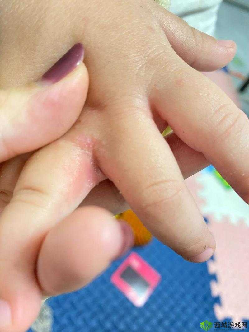 手指划入缝隙挖水:探寻隐藏在细微动作背后的秘密