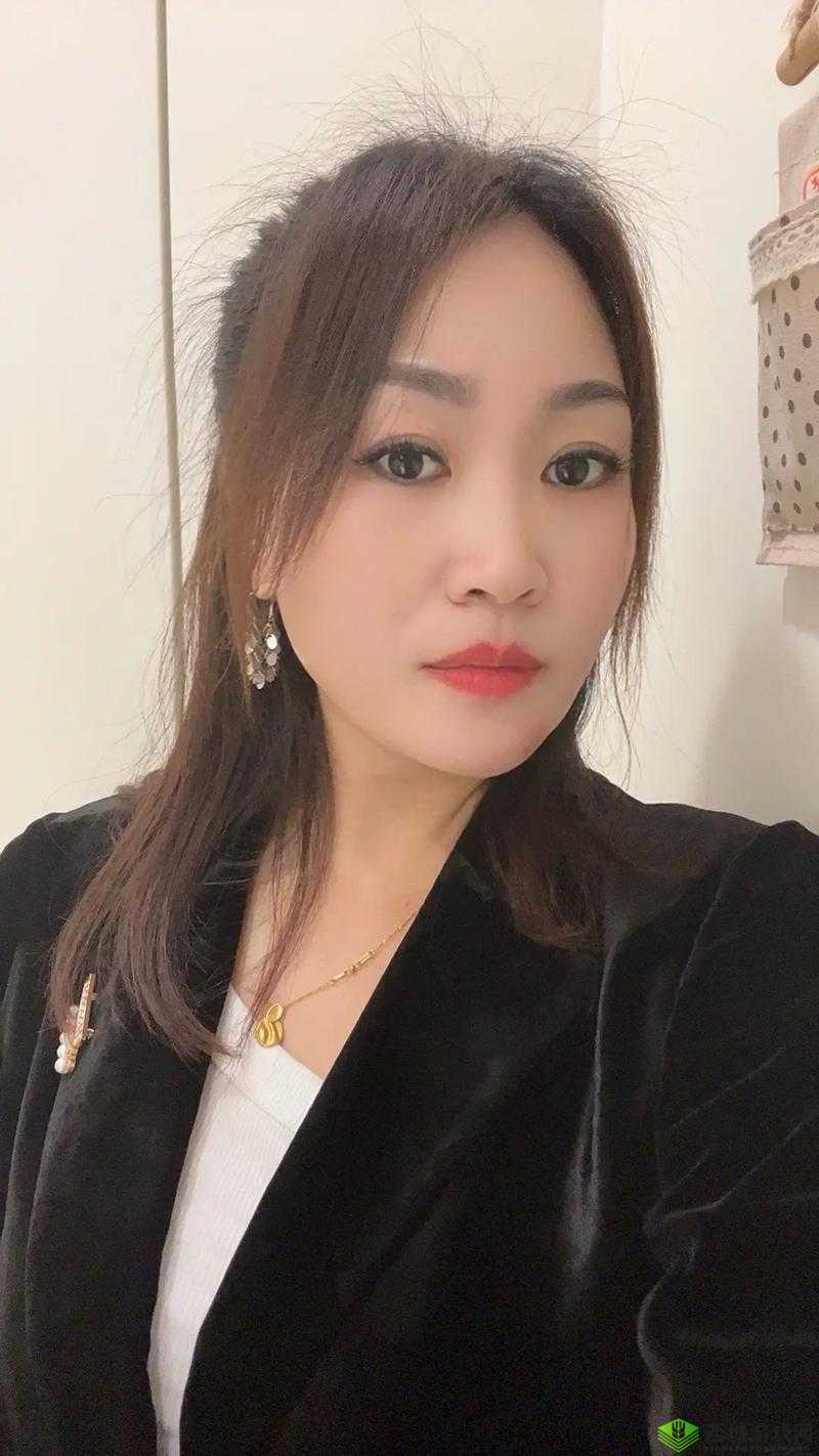 专约老阿姨精神小伙返场是真的吗:炒作还是真情?