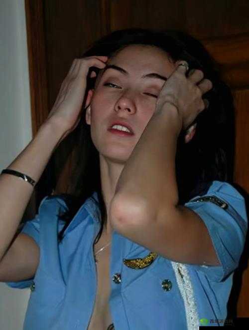张柏芝艳图曝光:令人惊叹的绝美瞬间