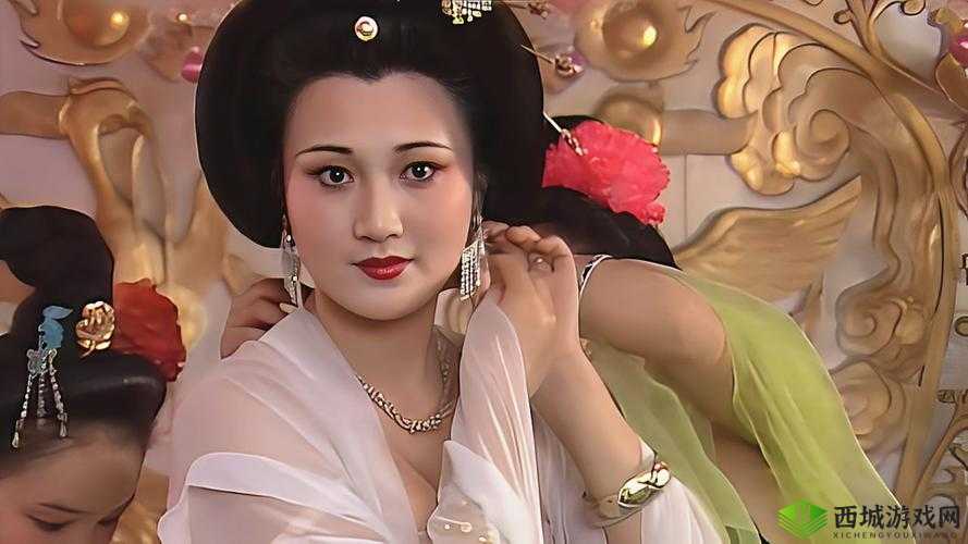 杨玉环演员图片惊艳亮相,古典美与现代气质完美融合,重现历史风华